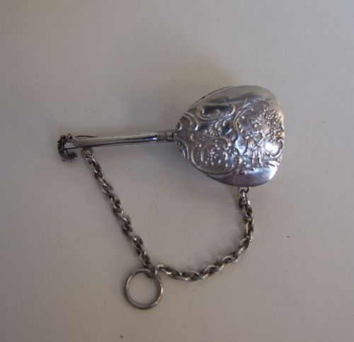 fig 2. A rare Silver novelty mandolin pillbox.