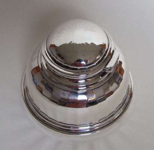 fig 1. A fabulous and good quality silver inkwell by Alexander Clarke.