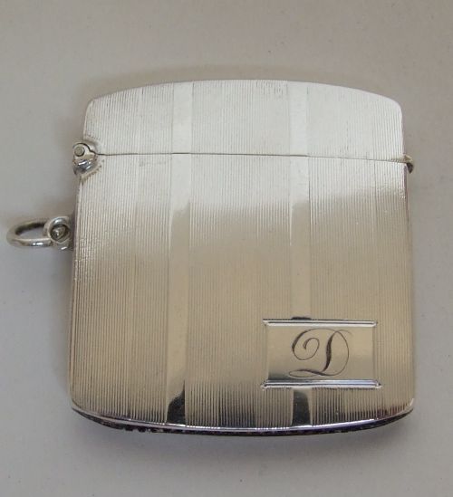 A Stylish Art Deco Silver Vesta.