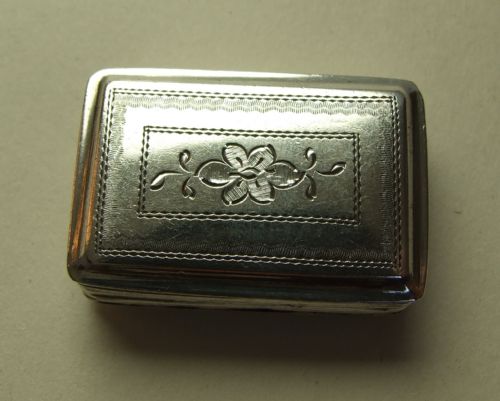 fig 1. A superb Georgian silver 'seaweed' design vinaigrette.