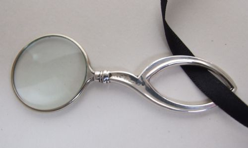 A Gorgeous Edwardian Silver Pendant Magnifying Glass.
