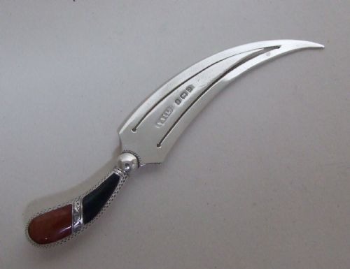 A Superb Victorian 'Cutlass' Bookmark Set with Cairngorms.