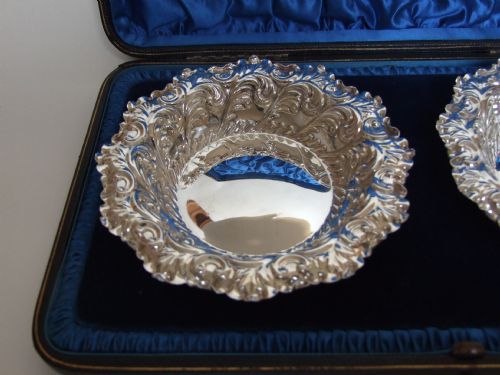 fig 1. A delightful pair of boxed Victorian silver sweetmeat dishes.