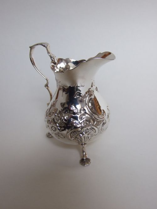 An Attractive Victorian Silver Cream Jug.