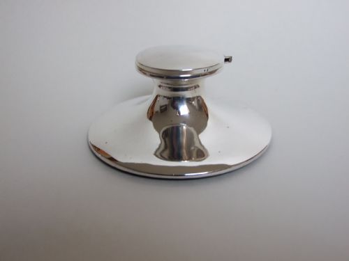A Stylish George V Silver Capstan Inkwell.