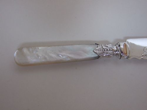 fig 1. A late Victorian silver plated Wedding Cake knife.