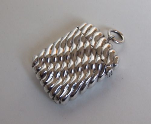fig 1. An unusual Victorian silver vesta, with gilded interior.