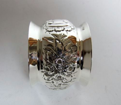 A Large Victorian Silver Napkin Ring.