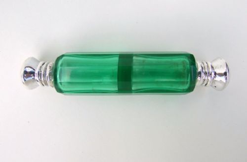 fig 1. A fabulous Victorian silver mounted double ended uranium scent bottle