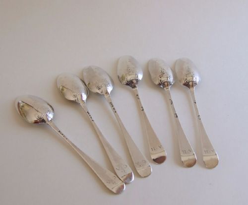 An Extremely Rare Set of 6 Fancy Back Georgian Silver Teaspoons.