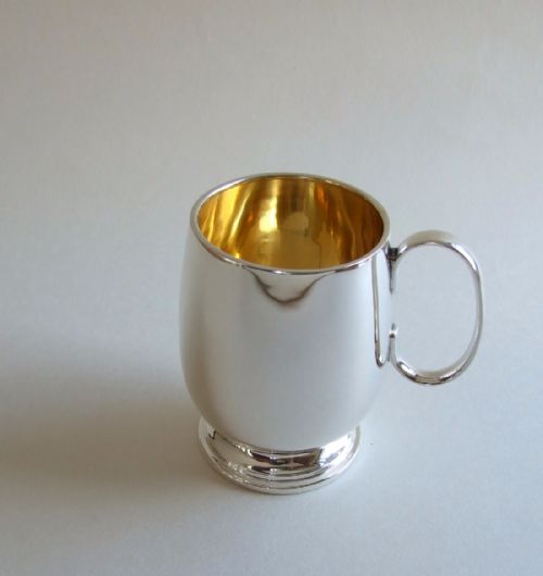 A Good Quality Edwardian Silver Gilt Christening Mug.