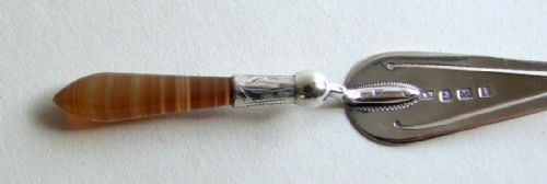 fig 1. A lovely Edwardian silver & banded agate trowel bookmark.