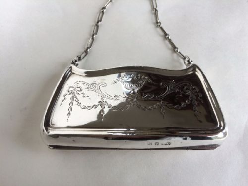 A Lovely First World War Silver Purse.
