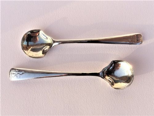An Unusual Pair of Georgian Silver Condiment Spades.
