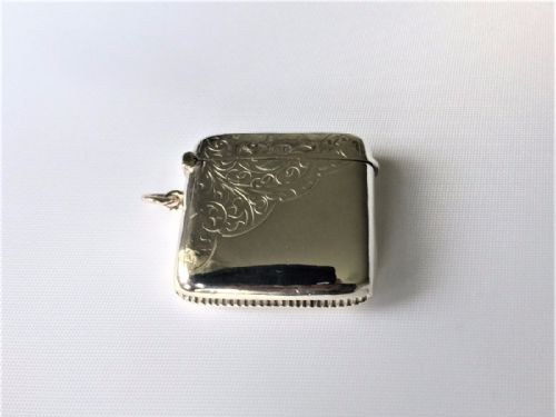 fig 1. A charming square Edwardian silver vesta.