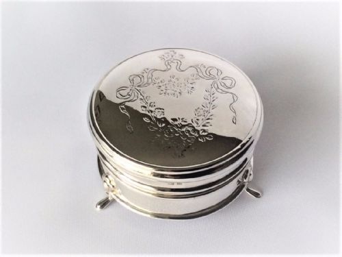 A Delightful First World War Silver Trinket Box.
