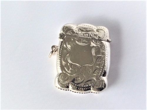 An Unusual Shaped Edwardian Silver Vesta.