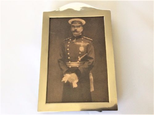 fig 1. A handsome shaped Edwardian silver photo frame