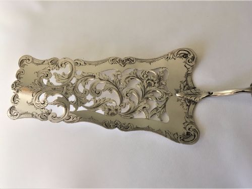 fig 1. A fabulous Dutch silver pierced serving slice.