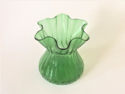 fig 1. An Art Nouveau wrythen glass posy vase