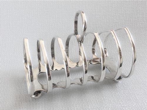 A Superior Quality George V Silver Toast Rack