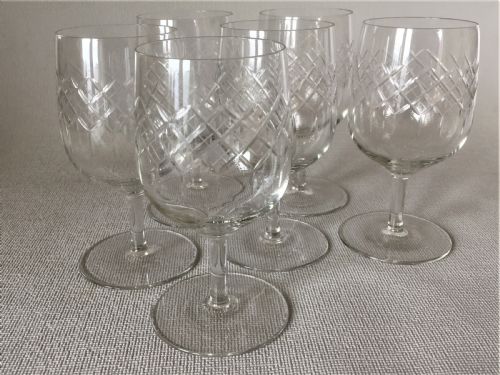 A Set of 6 Edwardian Dessert Wine Glasses