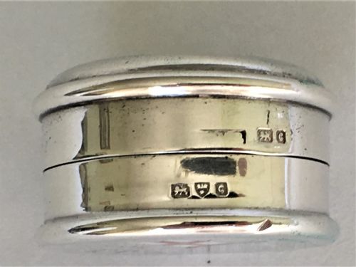 fig 1. A rare silver & enamel snooker/billiards cue chalk holder