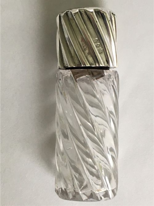 fig 1. A Victorian Sampson Morden silver mounted scent bottle
