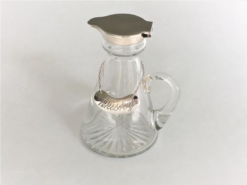 A Delightful Silver Mounted Whisky Tot or Chotopeg