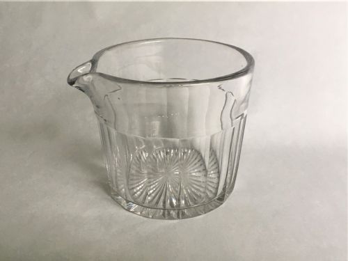 fig 1. A rare single lipped wine rinser