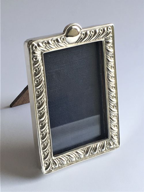 A Lovely Victorian Small Silver Photo Frame