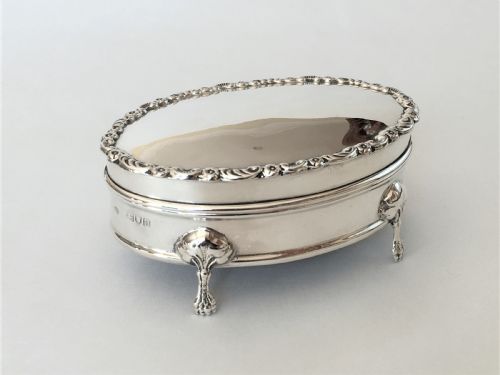A Good Quality Oval Silver Trinket Box