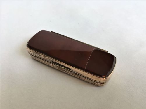 An Early Victorian Ormolu and Agate Snuff Box
