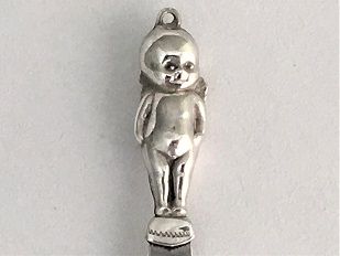 fig 1. An extremely rare Scottish silver 'thumbs up' bookmark