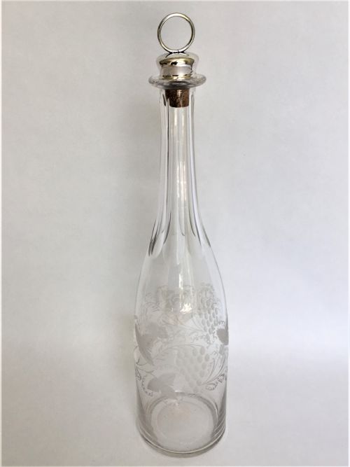 A Victorian Etched Wine Bottle & Silver Stopper