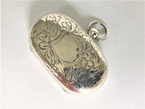 fig 1. A late Victorian silver double sovereign case