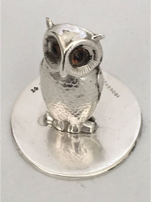 fig 1. A wonderful Sampson Morden silver owl card/menu holder