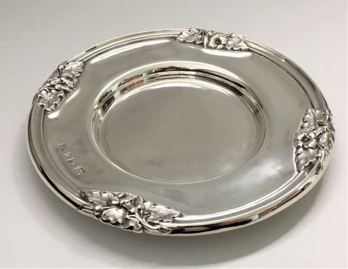 A Magnificent William IV Silver Wine Bottle/decanter Coaster