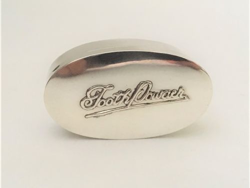 fig 1. A rare William Comyns silver tooth powder pot