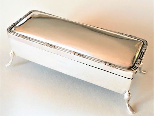 fig 1. A lovely Edwardian silver ring box