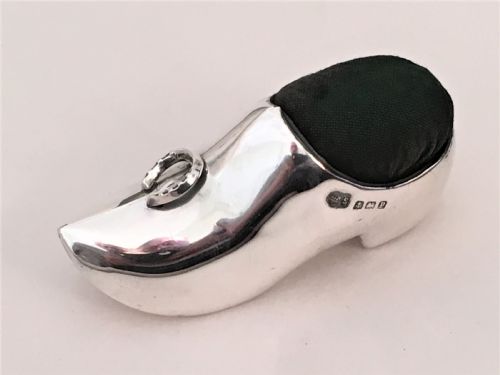 A Novelty Silver Clog/horseshoe Pin Cushion