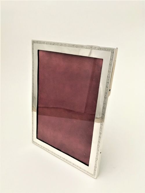 A Fine Portrait/landscape Silver Photo Frame