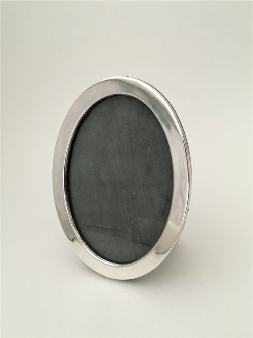A Handsome Oval Silver Photo Frame