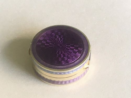 fig 1. A superb French silver & enamel small pill box
