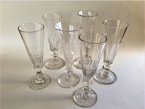 fig 1. A harlequin set of 6 Victorian champagne flutes
