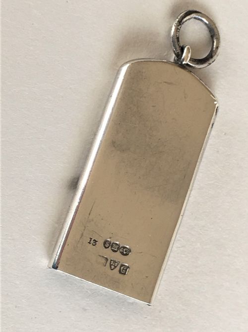 fig 1. A fine Edwardian Sampson Morden silver dog whistle