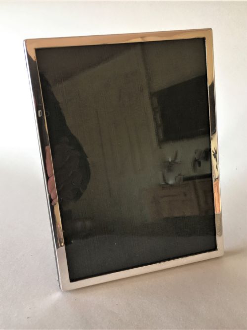 A Good Rectangular Silver Photo Frame