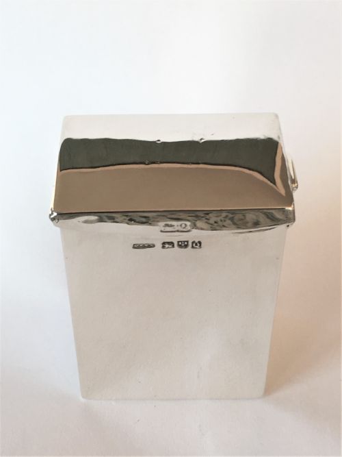 fig 1. A Victorian Chester silver double patience box