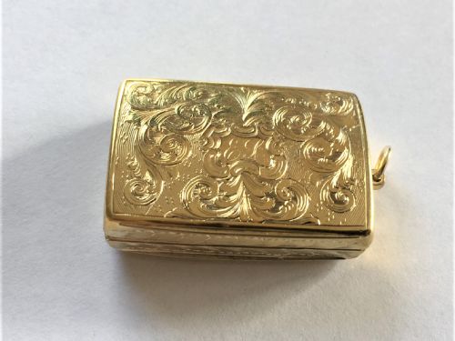 fig 1. A fabulous early Victorian silver gilt vinaigrette