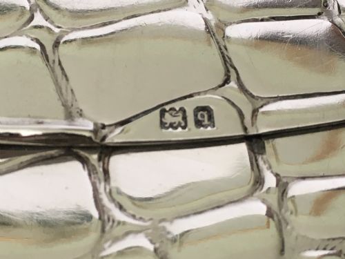 fig 1. A fabulous Sampson Morden silver card case